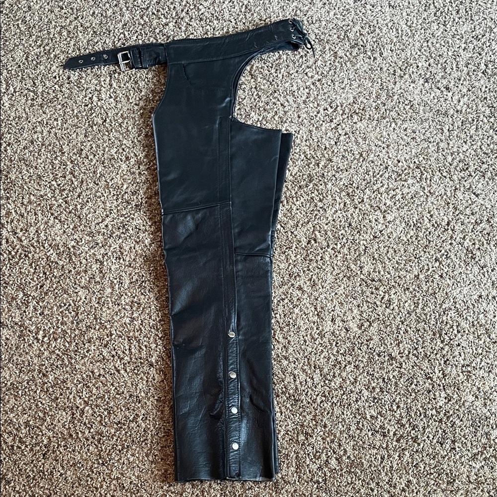 Unik Men’s Black Leather Chaps